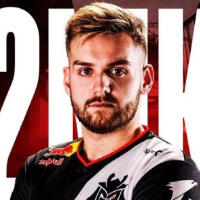 JDG Club 发送新年祝福：金蛇带来祝福，家庭和谐，繁荣富强，财富滚滚而来！