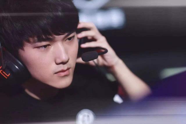 NAVI将面对 BIG , Team Spirit 将与NIP在PGL Astana 2025小组赛中对战